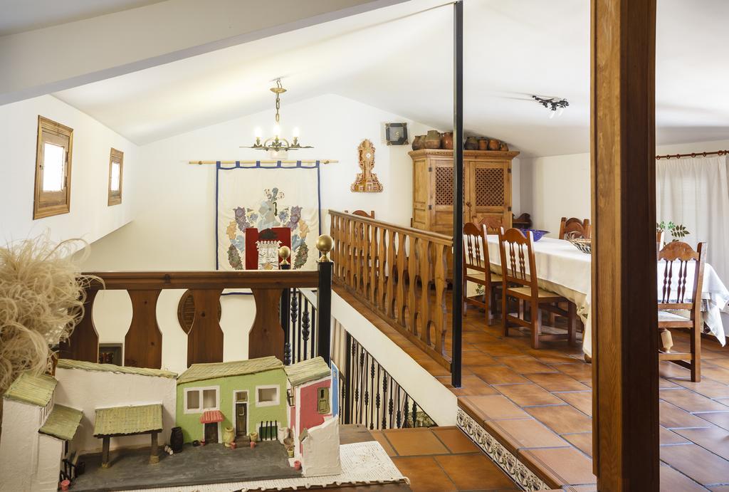 La Casa Del Tio Venancio Pensionat Caracenilla Eksteriør billede