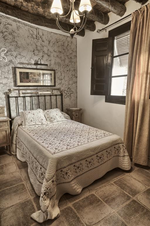 La Casa Del Tio Venancio Pensionat Caracenilla Værelse billede
