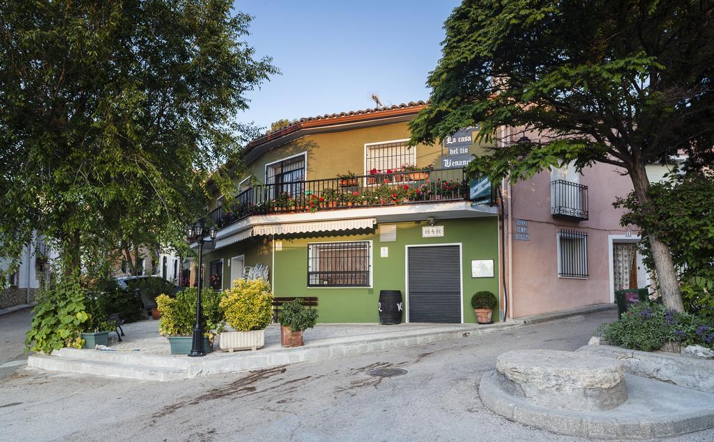 La Casa Del Tio Venancio Pensionat Caracenilla Eksteriør billede